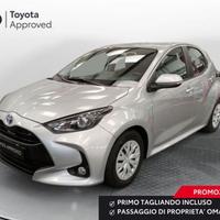 Toyota Yaris Hybrid Active MY21