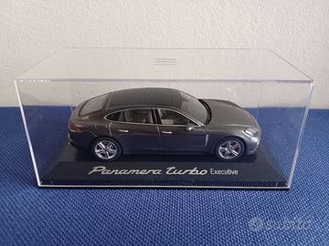 Diecast Porsche Panamera Turbo Executive