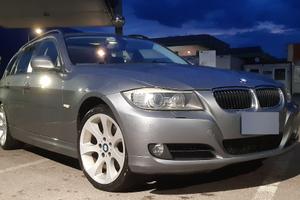 BMW 320d Touring E91 full optional, nuovo collaudo
