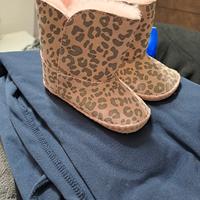 ugg neonata 