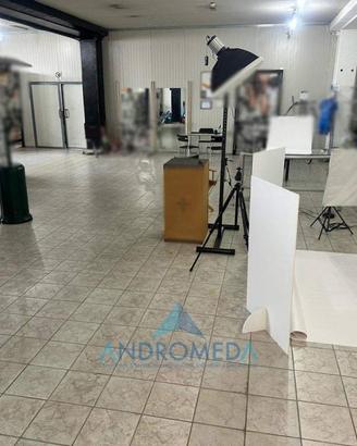 Immobile di 1020 m² a Marigliano