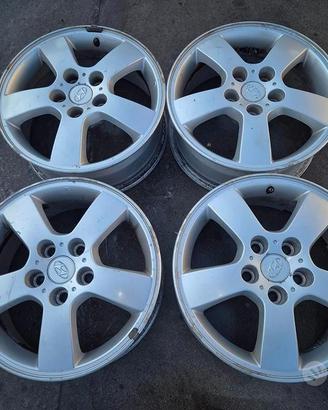 Cerchi In Lega Da 16" Per Hyundai Tucson 2008