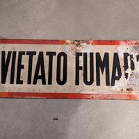 Cartello vintage vietato fumare
