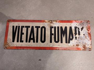 Cartello vintage vietato fumare
