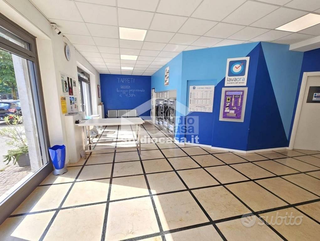 Attività / Licenza di 100 m² a Rovereto - Vista 4