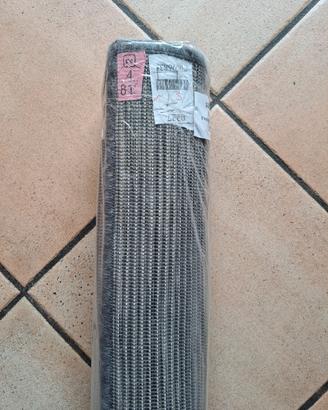 Tappeto grigio
