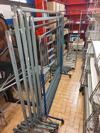 Blocco 5 Appendiabiti stender su ruote in metallo