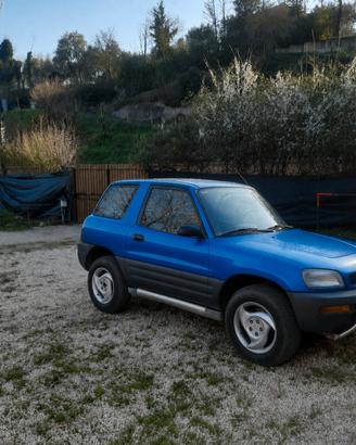 rav4 prima serie