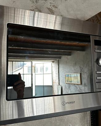 microonde da incasso Indesit