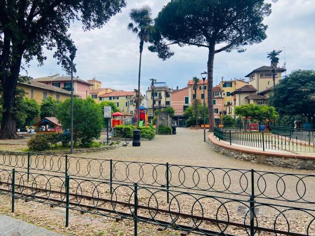 Rapallo zona centrale vicino la stazione e comodo