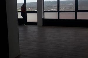 Locale commerciale/uso ufficio