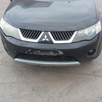 Mitsubishi Outlander Anno 2007 SOLO PER RICAMBI