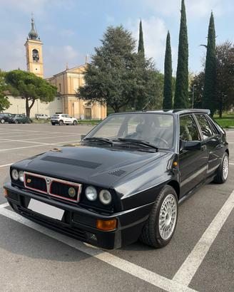 Lancia delta evoluzione