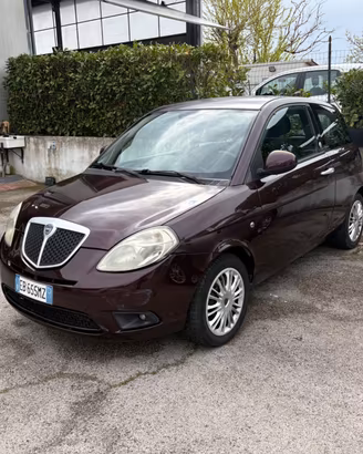 Lancia Ypsilon 1.4 Oro Ecochic GPL