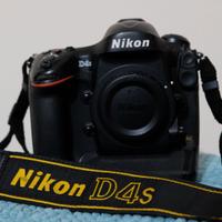 Reflex Nikon D4s