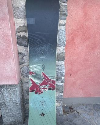 Tavola snowboard Burton misura 151