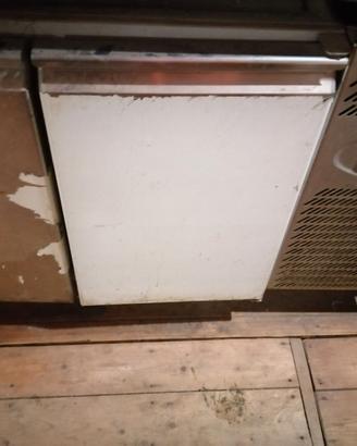 Frigo da incasso