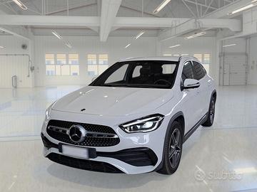 MERCEDES-BENZ GLA 250 AUTOMATIC EQ-POWER PREMIUM C