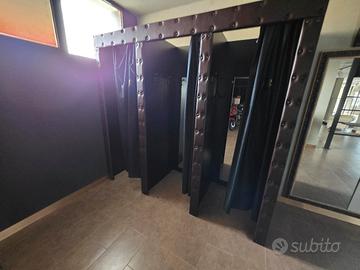 mobilio per negozio abbigliamento