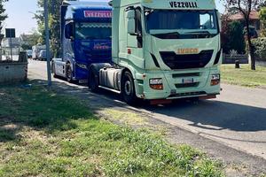 Iveco stralis 450 2011