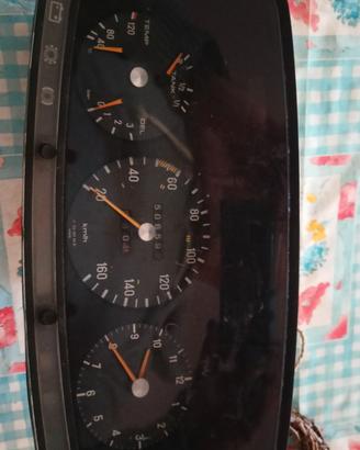 Ricambi originali mercedes 200 D del 1976 (W123)