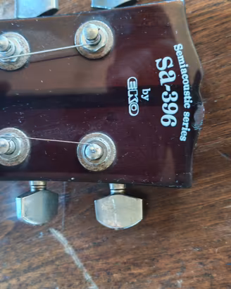 chitarra eko 