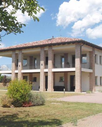 Immobile di 580 m² con più di 5 locali a Castel Ma