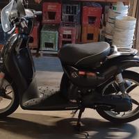 Aprilia Scarabeo 