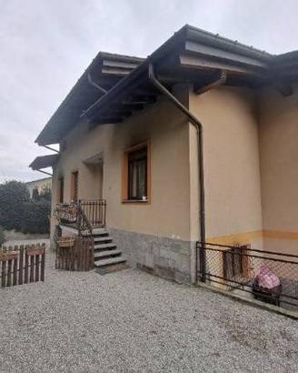 Appartamento a Gemonio, 2 locali