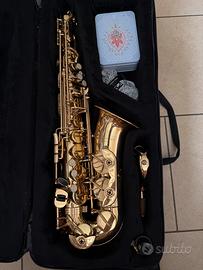 Saxsogono Roy Benson