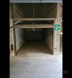 Posto auto e cantine