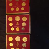 SERIE DIVISIONALI  CITTÀ  DEL VATICANO  (8 VALORI)