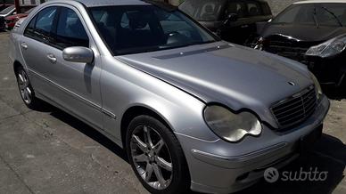 RICAMBI USATI AUTO MERCEDES Classe C Berlina W203