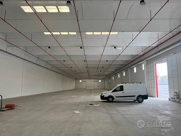 Immobile di 2200 m² a Nola