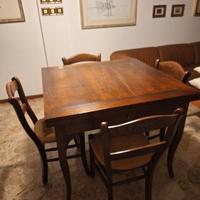 Tavolo in noce arte povera 