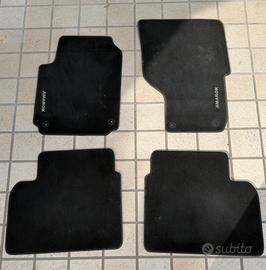 Tappetini moquette vw Amarok originali nuovi