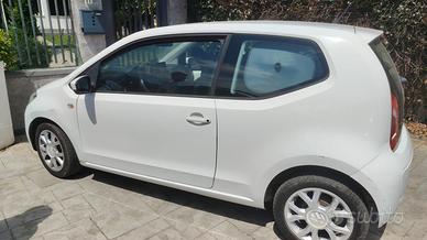 VW up
