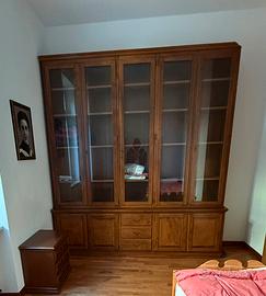 Libreria in legno massiccio