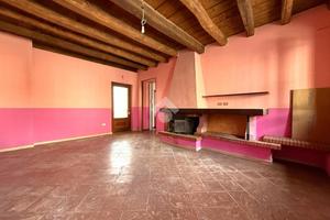 CASA INDIPENDENTE A CREMOSANO