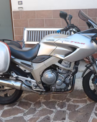 TDM 900