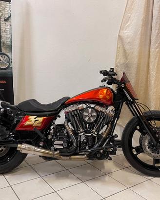 HARLEY DAVIDSON STREET GLIDE