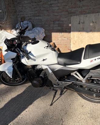 Kawasaki Z750