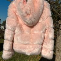 Pelliccia sintetica rosa con cappuccio e cerniera
