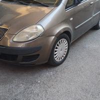lancia musa 1.3 diesel 90 cv 1500 euro