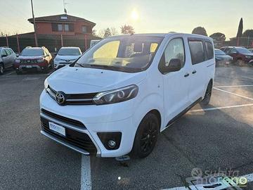 Toyota Proace Verso 2.0d 180 CV S&S L1 Black ...