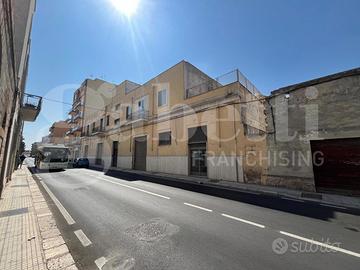 Stabile/Palazzo Brindisi [Cod. rif 3169096VCG]