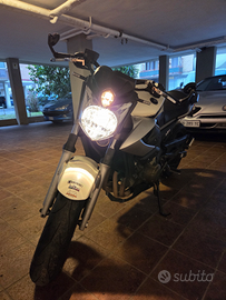 Yamaha xj6