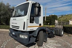 Iveco Eurocargo 180E28 a telaio passo 4185