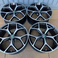 Cerchi da 19 Alfa Romeo Stelvio e Giulia