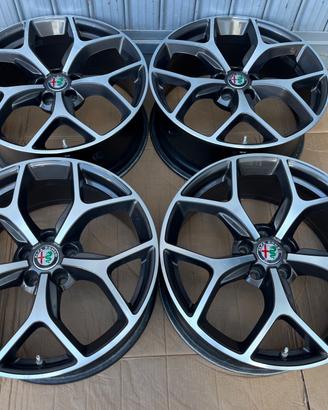 Cerchi da 19 Alfa Romeo Stelvio e Giulia